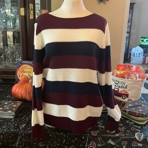 Stripped knitted type sweater